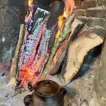 Oda ve Kahvaltı Ballkon Turi Pellumbas