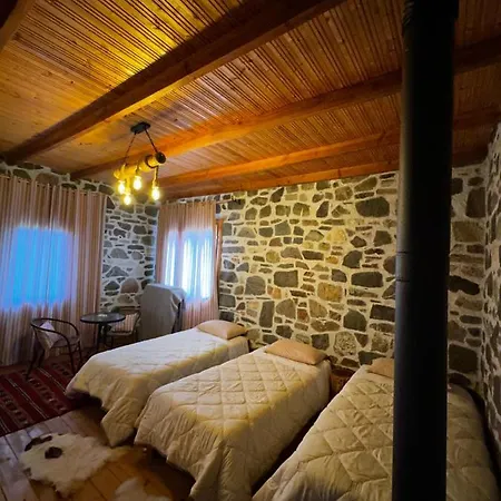 Oda ve Kahvaltı Ballkon Turi Pellumbas