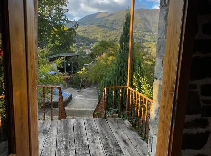 Ballkon Turi Bed & Breakfast